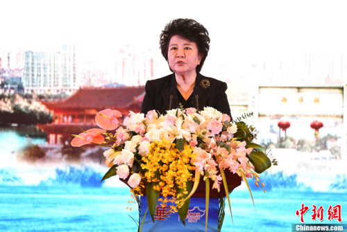 9月10日，第九屆世界華文傳媒論壇在福州開幕。國(guó)務(wù)院僑辦主任裘援平出席開幕式并致辭。<a target='_blank' >中新社</a>記者 王東明 攝