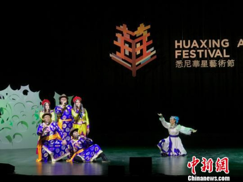 《蒼狼大地》片斷?！√丈缣m 攝