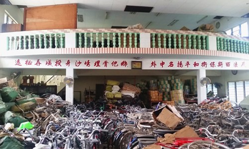 遠(yuǎn)征軍紀(jì)念館已淪為倉庫。