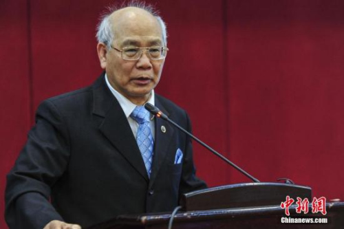 圖為美籍華人陳燦培講述華僑支持中國(guó)抗戰(zhàn)的歷史(資料圖)。<a target='_blank' >中新社</a>發(fā) 陳驥旻 攝