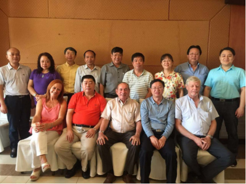 (暨南大學(xué)華文學(xué)院網(wǎng)站圖片)