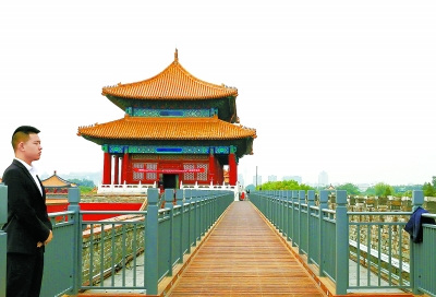 修繕后的神武門展廳和與其相通的故宮北城墻將重新開放。李繼輝 攝 