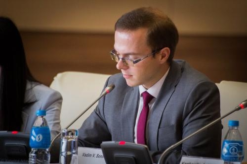 索寧的工作照。受訪者供圖