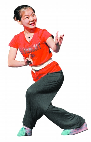 《秋色傳奇》排練現(xiàn)場，青年演員們傾情表演。