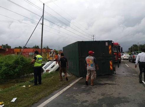 事發(fā)現場。（馬來西亞《詩華日報》）