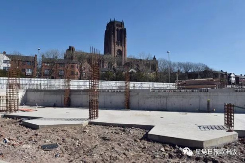 新華埠剛開始鋪設(shè)地基。（星島日報歐洲版微信公眾號）