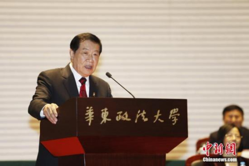 11月4日，全球首個以“華人神探”李昌鈺命名的法庭科學類博物館——李昌鈺法庭科學博物館在上海揭牌開館。 <a target='_blank' >中新社</a>記者 張亨偉 攝