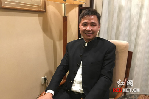 湘鄉(xiāng)籍僑商沈祖強(qiáng)。