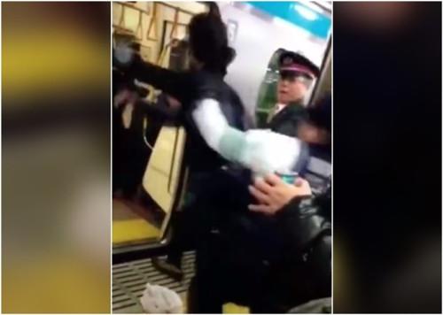 資料圖:事發(fā)現(xiàn)場(chǎng) (圖片源自視頻截圖) 資料圖:事發(fā)現(xiàn)場(chǎng) (圖片源自視頻截圖)