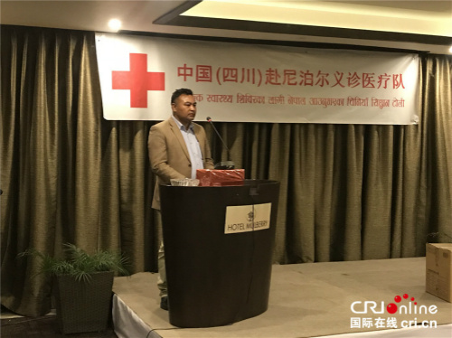 杜力克市市長致辭。