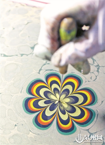 土耳其的濕拓畫讓人稱奇。