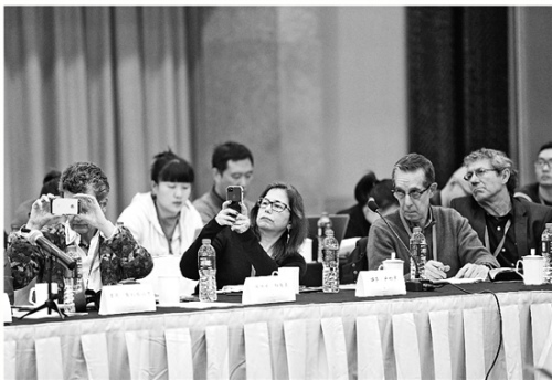 昨日國(guó)際學(xué)術(shù)研討會(huì)現(xiàn)場(chǎng)。