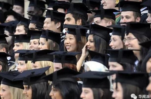 （微信公眾號(hào)“華聞派”）