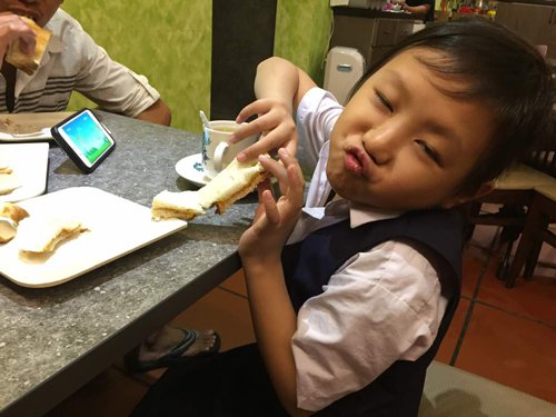 陳家銓平時可愛活潑，相當(dāng)討喜。 