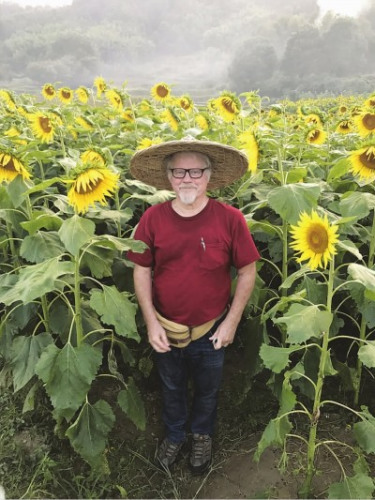 理查德很喜歡現(xiàn)在居住的城市———黃山。