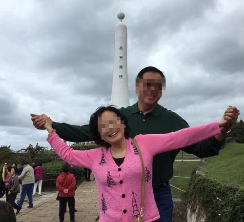 61歲華裔夫婦13日被發(fā)現(xiàn)陳尸于休斯敦家中，兩人遭行刑式槍殺。(美國《世界日?qǐng)?bào)》)