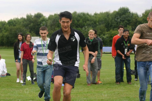 愛好運動的張一彬。