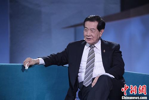 著名華人刑事鑒識(shí)學(xué)專家李昌鈺近日參加綜藝節(jié)目《謝謝了，我的家》錄制的資料圖片。 <a target='_blank' >中新社</a>發(fā) 鐘欣 攝