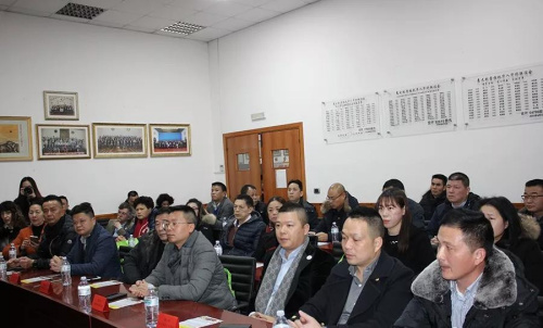 當(dāng)?shù)厝A僑華人積極參與活動(dòng)