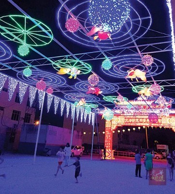 美麗的燈飾如夢似幻。(馬來西亞光華網(wǎng))