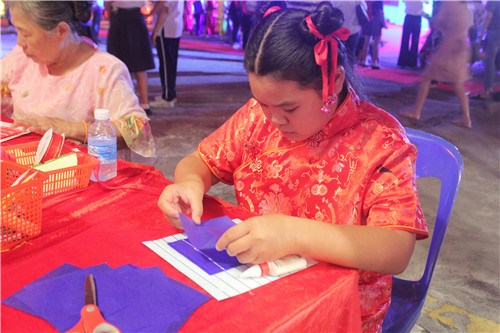 小孩體驗制作燈籠 小孩體驗制作燈籠