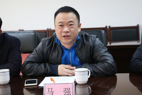 俄羅斯華僑華人聯(lián)合會副會長馬強發(fā)言