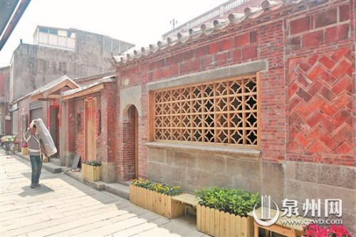 清水磚與走山仁壘砌成“泉州紅” 清水磚與走山仁壘砌成“泉州紅”