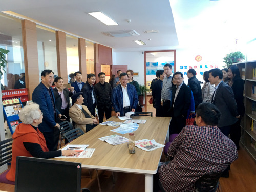 參觀“僑之家”——錫山區(qū)鵝湖鎮(zhèn)人民路社區(qū) 參觀“僑之家”——錫山區(qū)鵝湖鎮(zhèn)人民路社區(qū)