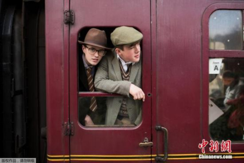 乘蒸汽火車郊游 乘蒸汽火車郊游