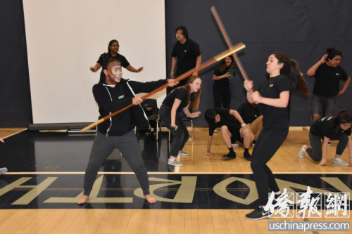 音樂劇《西游記》排演。(美國(guó)《僑報(bào)》/尚穎 攝)