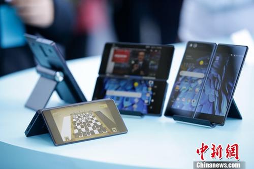 資料圖：中興天機(jī)Axon M。<a target='_blank' >中新社</a>記者 廖攀 攝