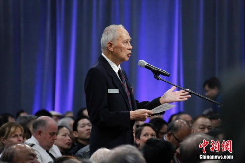 圖為85歲的華裔退伍老兵吳英超作為華社代表發(fā)言，對當(dāng)局的道歉作出回應(yīng)。<a target='_blank' >中新社</a>記者 余瑞冬 攝