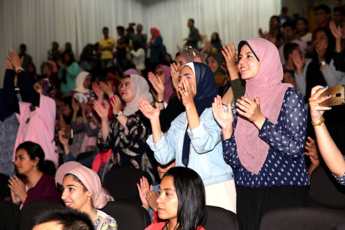 現(xiàn)場(chǎng)(圖片來源:中國駐埃及大使館網(wǎng)站) 現(xiàn)場(chǎng)(圖片來源:中國駐埃及大使館網(wǎng)站)