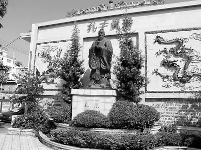 圖片來自人民日報海外版