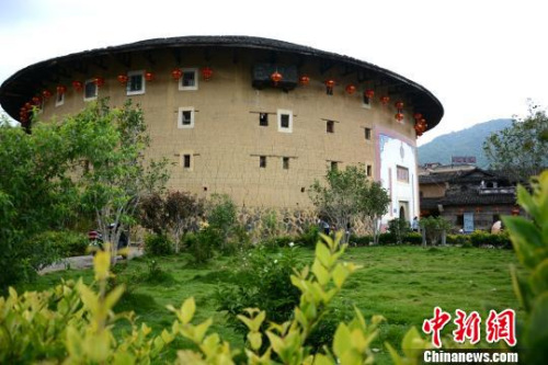 “福建土樓”南靖景區(qū)?！埥鸫?攝