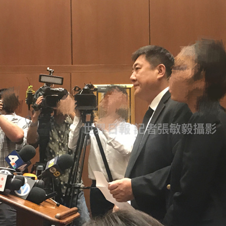 紀(jì)欣然父親在法庭上流淚發(fā)言。（美國(guó)《世界日?qǐng)?bào)》檔案圖片）