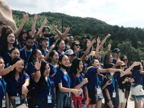 放歌八達(dá)嶺。