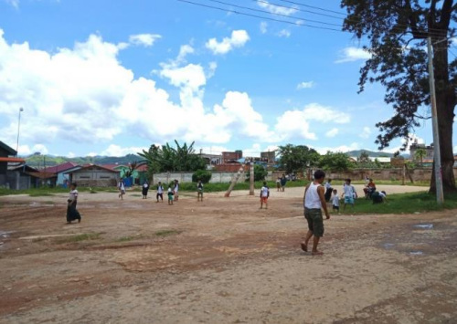 老臘戌云南會館前的大空地，猜測是當(dāng)年機工卡車停泊的地方。(圖：星洲日報)