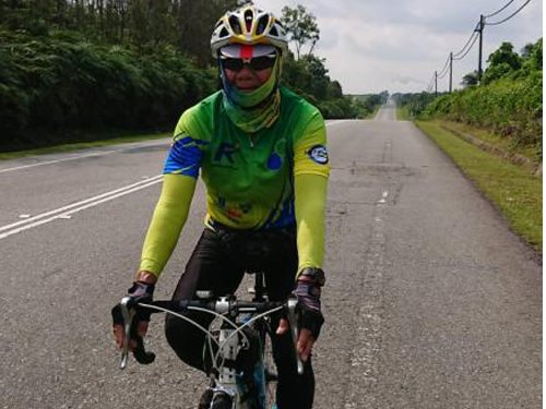 　鐘寶和展開千多次腳踏車行程。(受訪者提供)