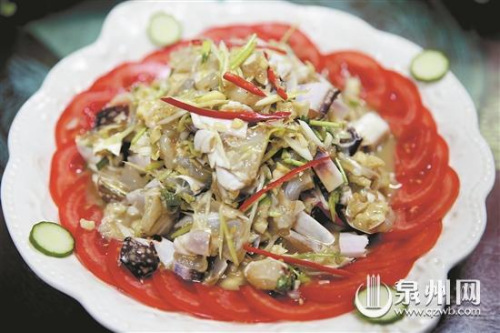 圍頭當?shù)靥厣恕硇罚惼鹜?攝）