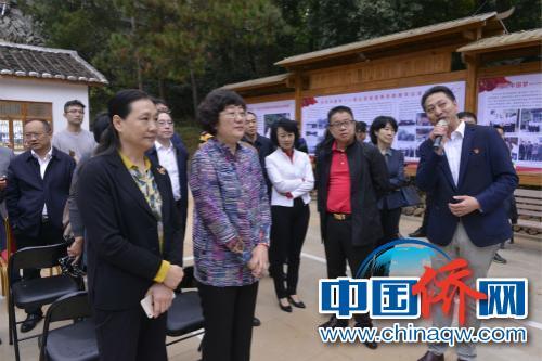 呂彩霞副主席一行在廖俊波先進(jìn)事跡教學(xué)點(diǎn)考察學(xué)習(xí)。（致公黨供圖）