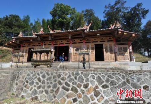 普照堂。張斌攝。