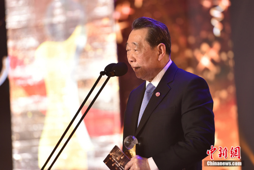 圖為正大集團(tuán)資深董事長(zhǎng)、中國僑商投資企業(yè)協(xié)會(huì)會(huì)長(zhǎng)謝國民發(fā)表演講。<a target='_blank'  >中新網(wǎng)</a>記者 翟璐 攝