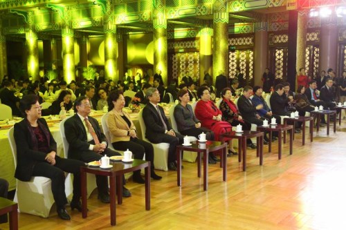 參加首都僑界新春聯(lián)誼會(huì)的來(lái)賓。北京市僑辦供圖