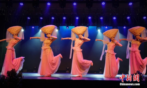 圖為傣族舞《水色》。<a target='_blank' >中新社</a>記者 周欣嬡 攝