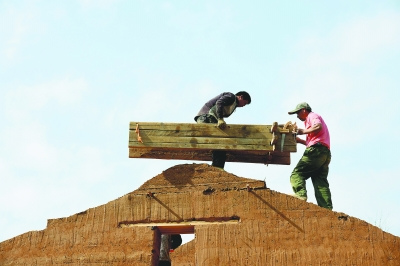 移動(dòng)墻枋。