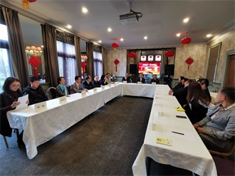 圖片來(lái)源:中國(guó)駐克賴(lài)斯特徹奇總領(lǐng)館網(wǎng)站 圖片來(lái)源:中國(guó)駐克賴(lài)斯特徹奇總領(lǐng)館網(wǎng)站