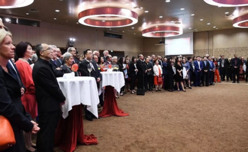 活動(dòng)現(xiàn)場(chǎng)。（圖片來(lái)源：歐洲華信報(bào)）