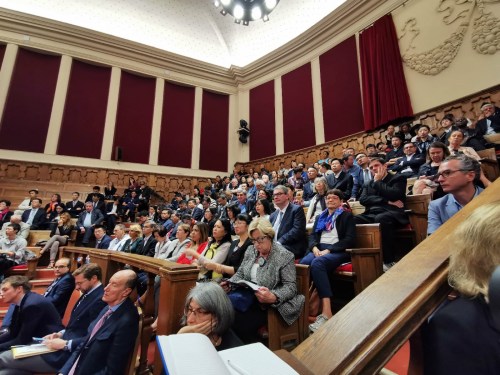 開幕式現(xiàn)場。(法國《歐洲時報》/靖樹 攝)