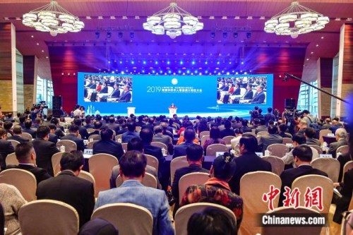 首屆華僑華人粵港澳大灣區(qū)大會(huì)在廣州開幕。陳驥旻 攝